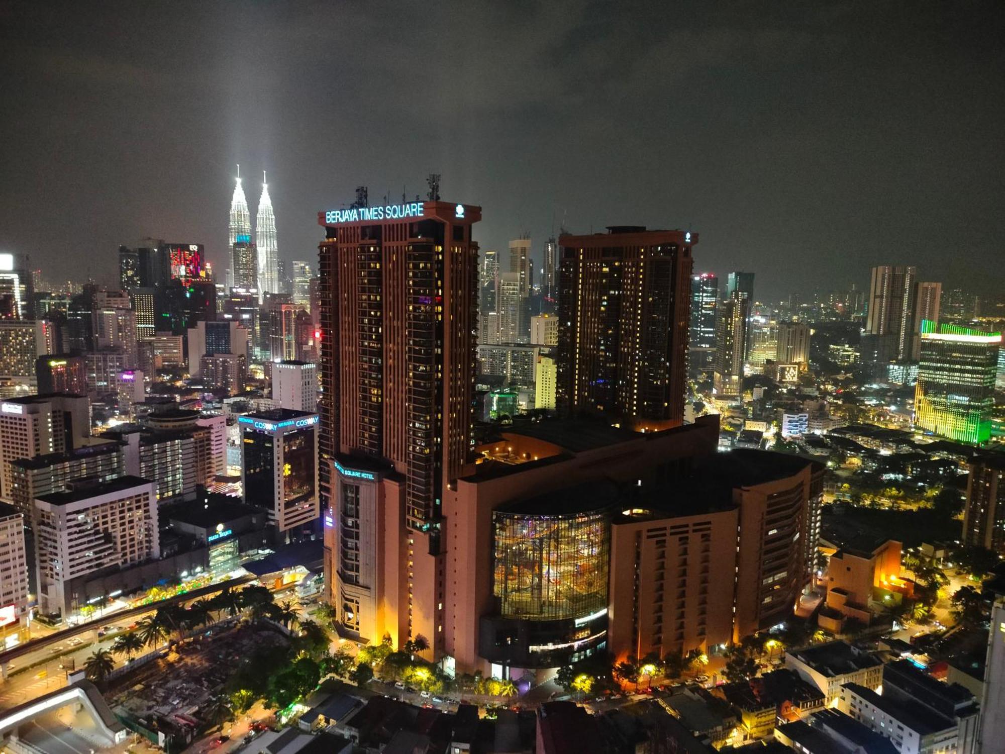 Lucentia Residence Bbcc @ Lalaport Kuala Lumpur Exterior foto